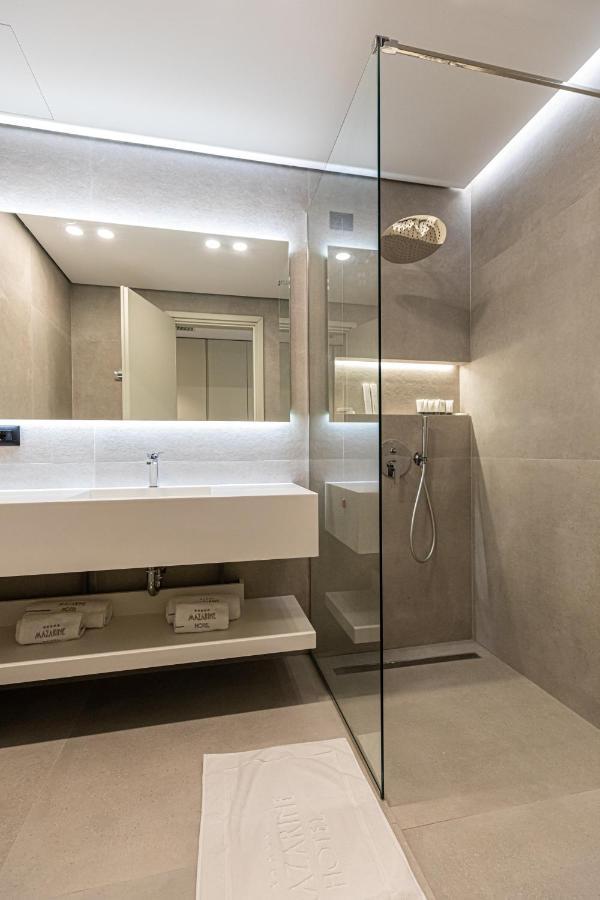 Mazarine Hotel, Vlore, Albania Radhimë エクステリア 写真